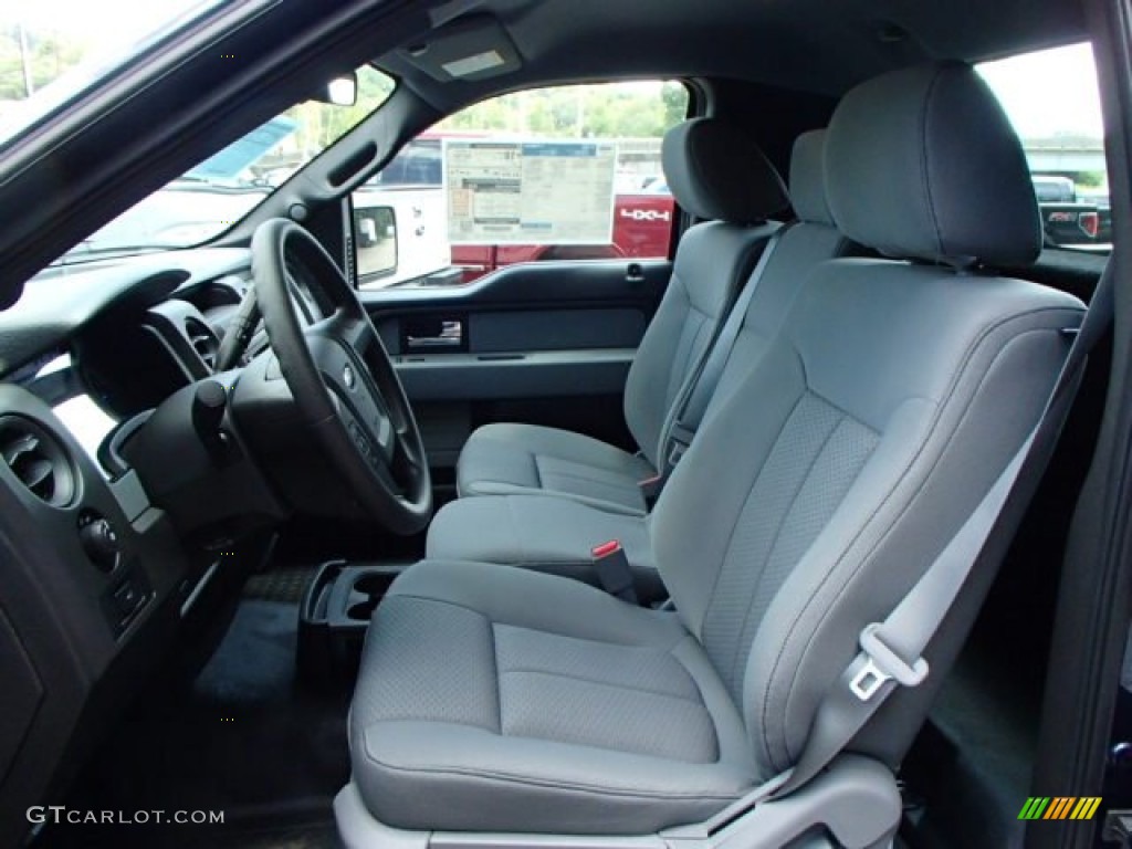 2013 Ford F150 XL Regular Cab 4x4 Front Seat Photo #84943534