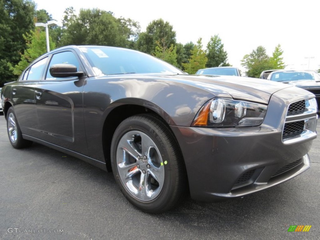 Granite Crystal Metallic 2014 Dodge Charger SE Exterior Photo #84944938
