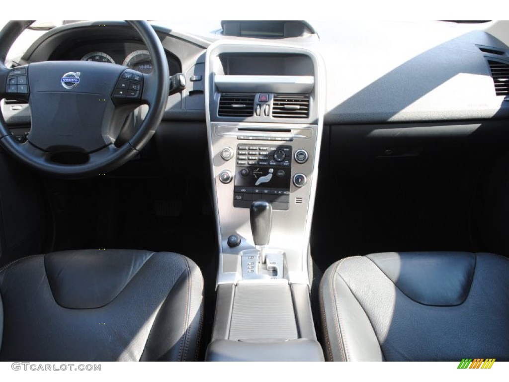 2010 XC60 T6 AWD - Silver Metallic / Anthracite photo #23