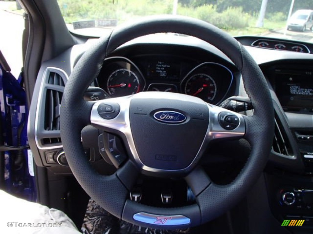 2014 Ford Focus ST Hatchback ST Performance Blue/Charcoal Black Recaro Sport Seats Steering Wheel Photo #84946666