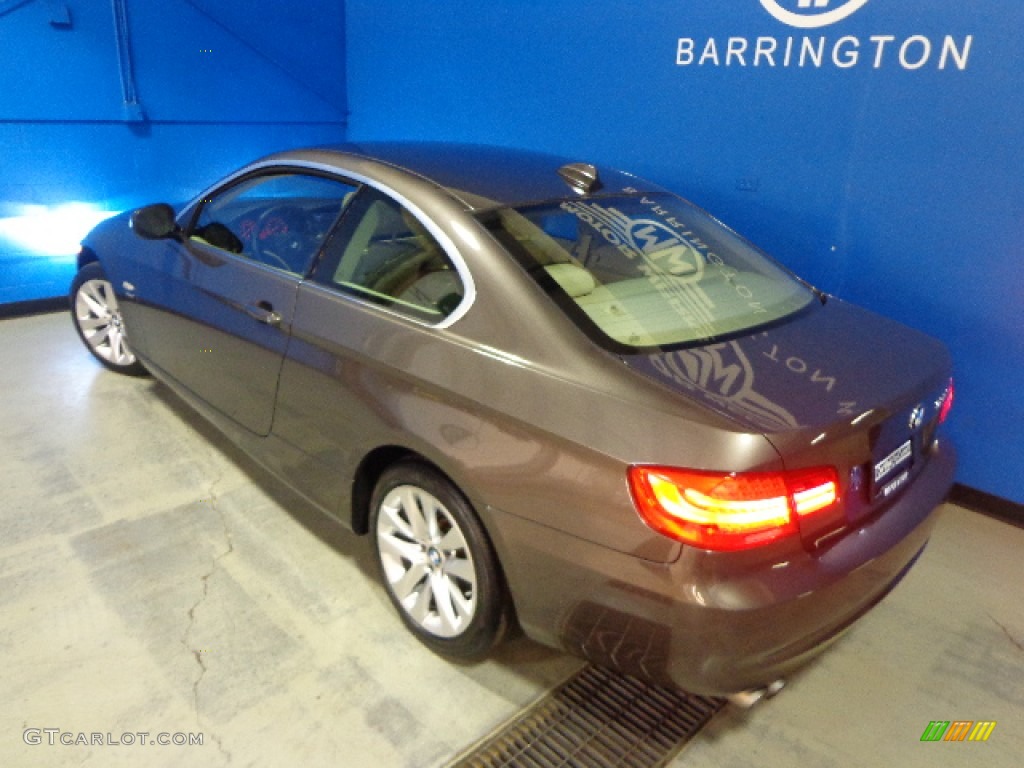 2011 3 Series 328i xDrive Coupe - Mojave Metallic / Cream Beige photo #37