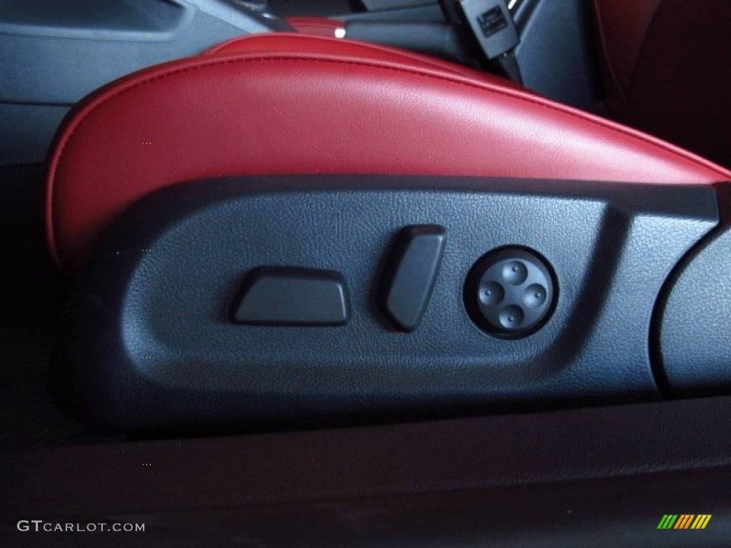 2014 Volkswagen Eos Executive Controls Photo #84947707