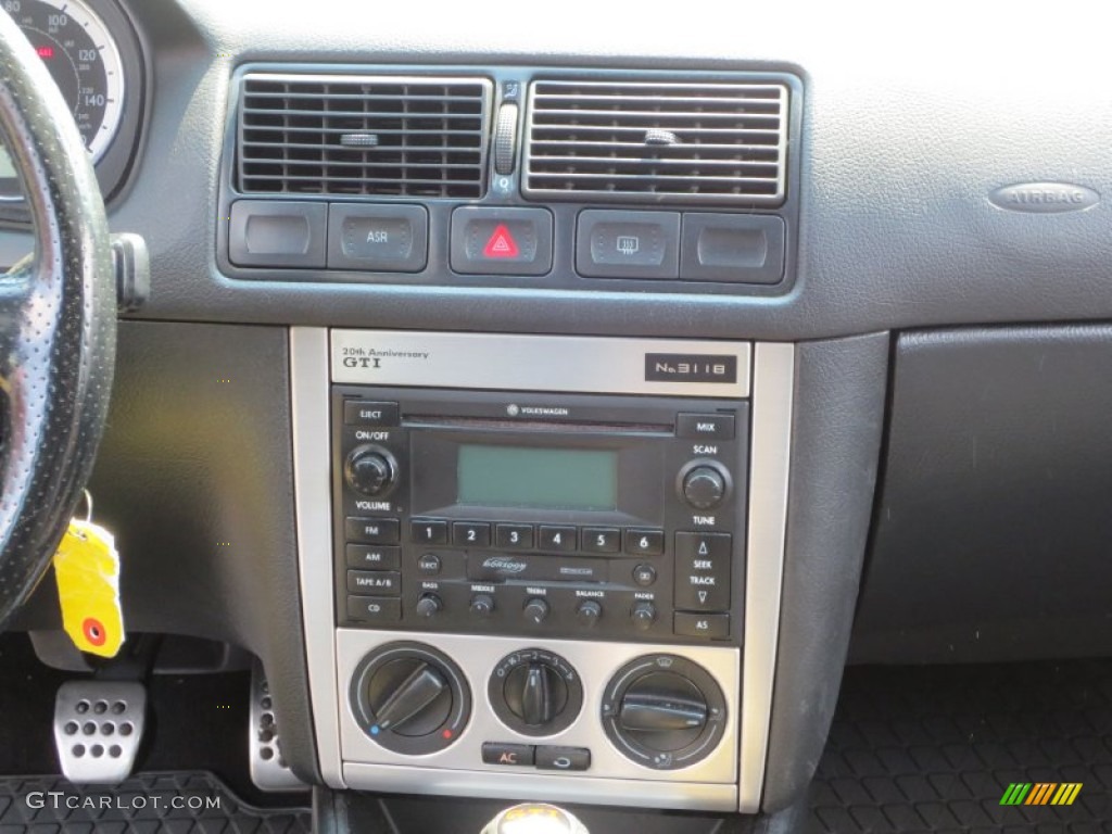 2003 Volkswagen GTI 1.8T Controls Photos