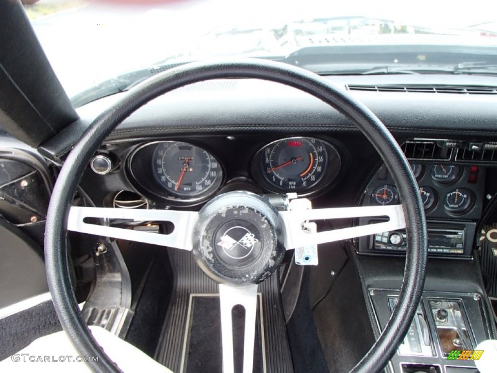 1974 Chevrolet Corvette Stingray Coupe Black Steering Wheel Photo #84948751
