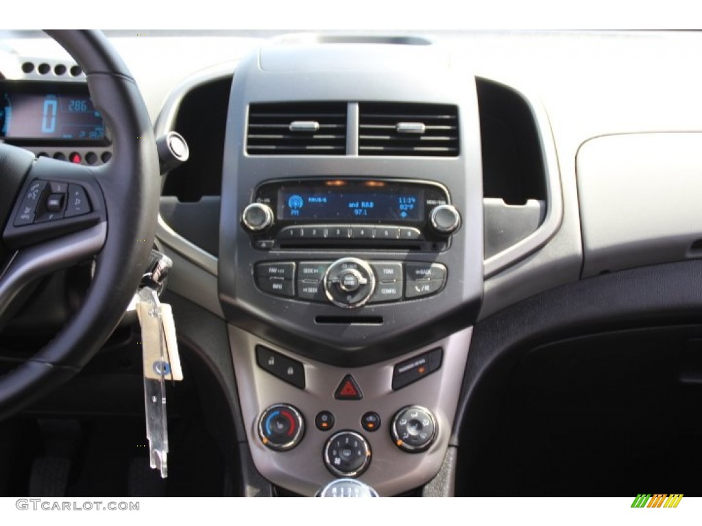 2012 Chevrolet Sonic LTZ Sedan Controls Photo #84950108
