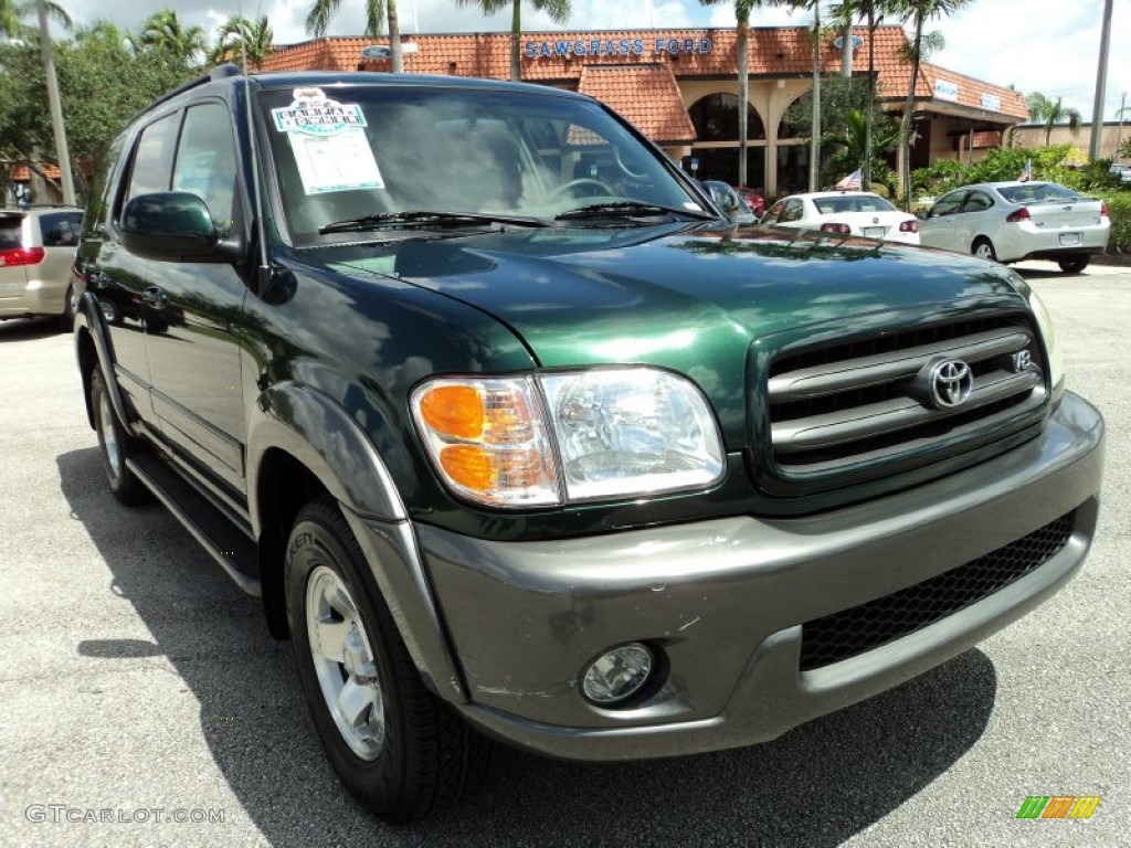 2004 Sequoia SR5 - Imperial Jade Green Mica / Charcoal photo #2