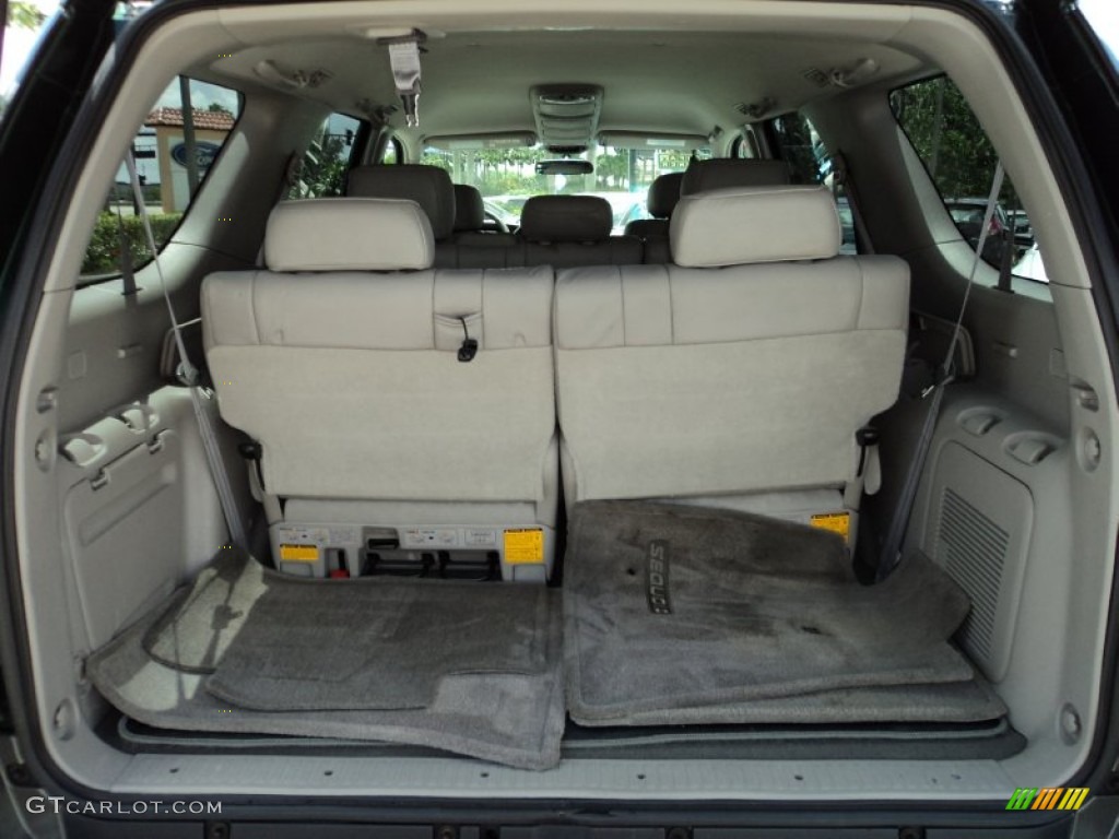 2004 Sequoia SR5 - Imperial Jade Green Mica / Charcoal photo #9