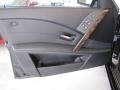 Jet Black - 5 Series 530i Sedan Photo No. 36