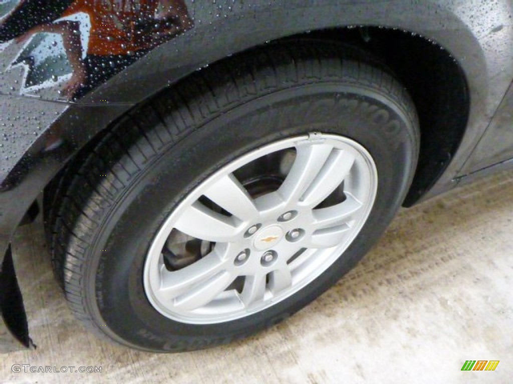 2012 Sonic LS Sedan - Black / Jet Black/Dark Titanium photo #10