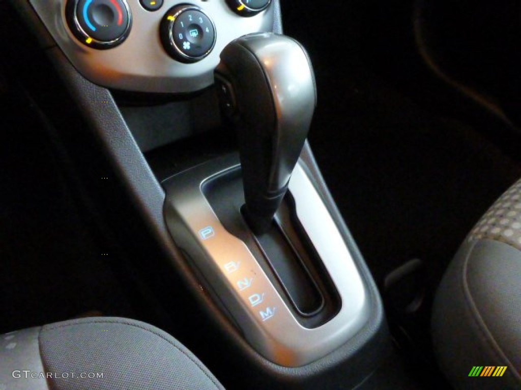 2012 Sonic LS Sedan - Black / Jet Black/Dark Titanium photo #18