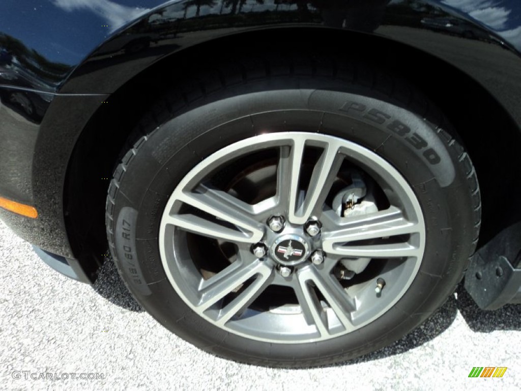 2010 Ford Mustang V6 Premium Coupe Wheel Photos