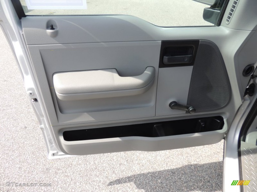 2005 F150 STX SuperCab - Silver Metallic / Medium Flint Grey photo #5