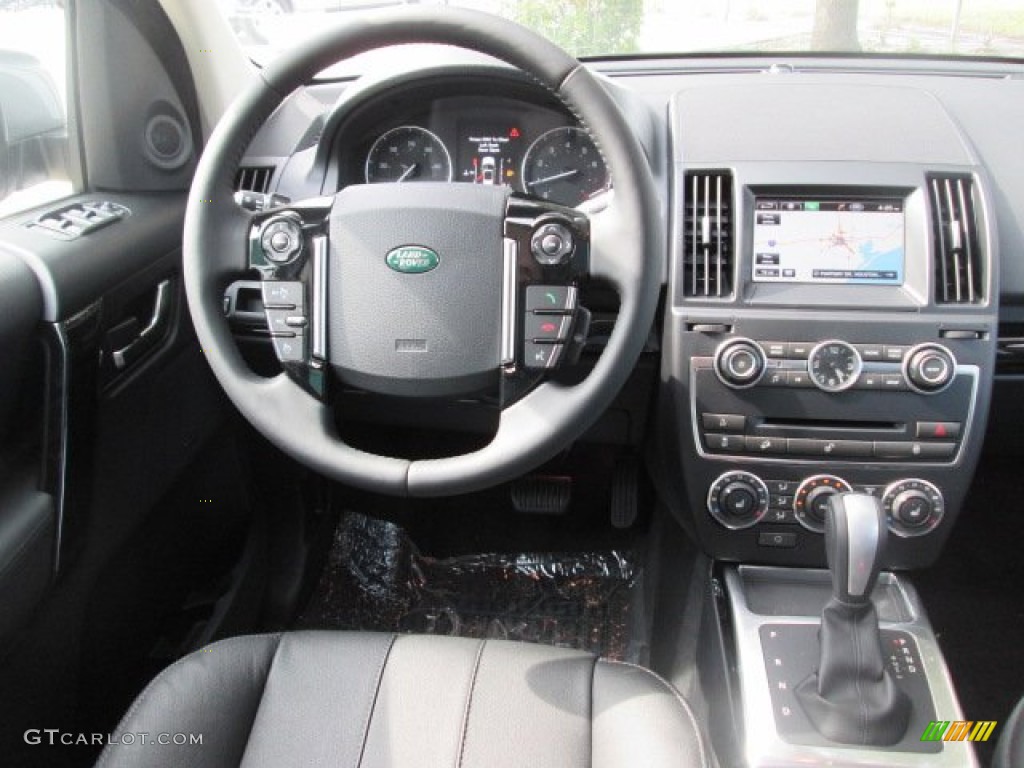 2013 Land Rover LR2 HSE Ebony Dashboard Photo #84956014