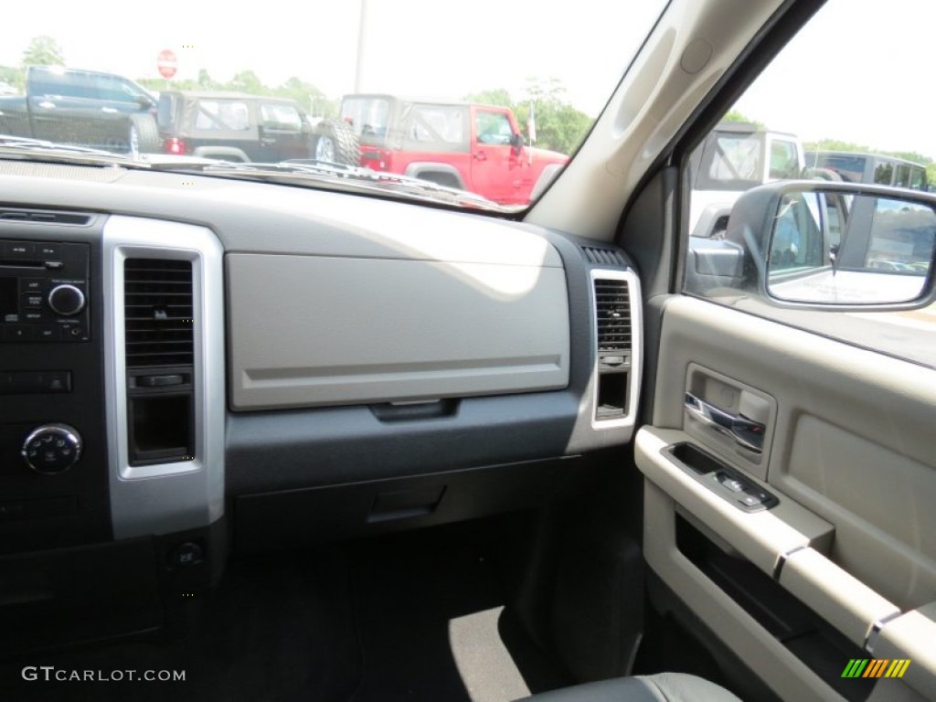2012 Ram 2500 HD SLT Crew Cab 4x4 - Bright Silver Metallic / Dark Slate/Medium Graystone photo #19