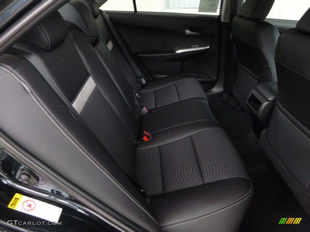 Black Interior 2014 Toyota Camry SE Photo #84956773