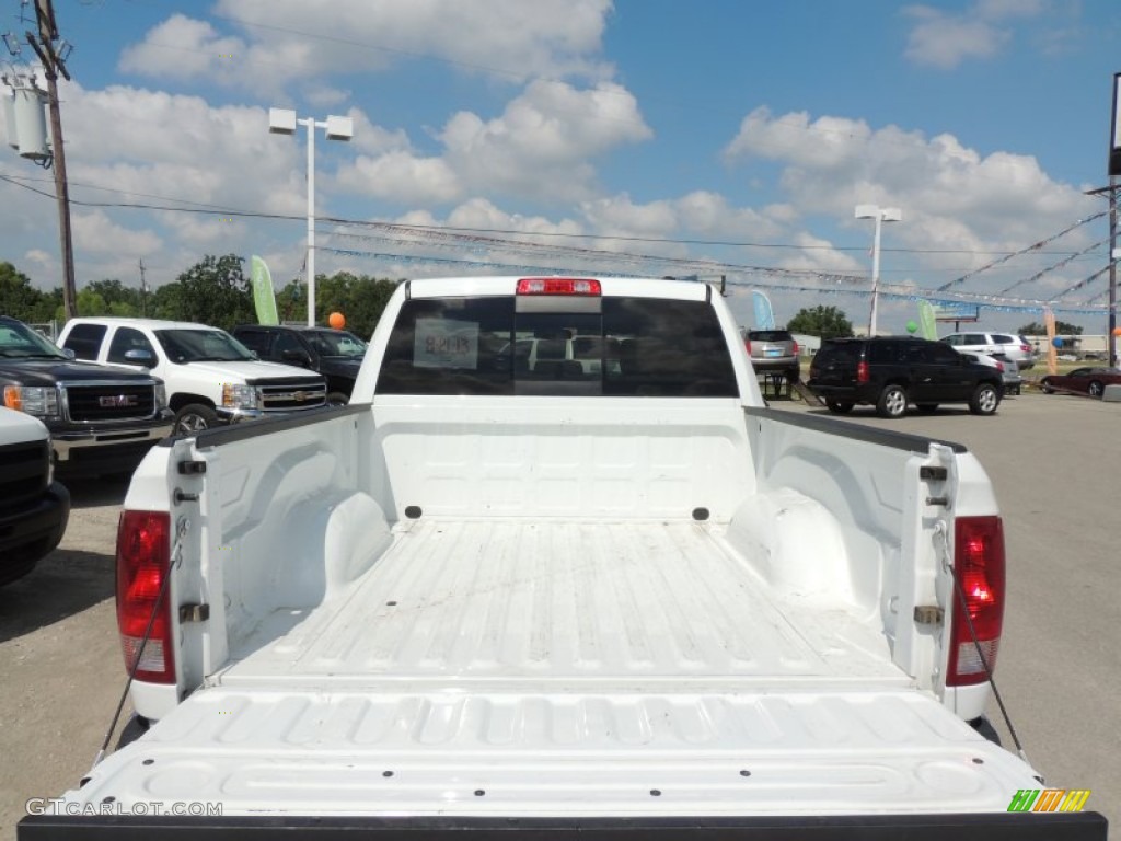 2011 Ram 1500 SLT Crew Cab - Bright White / Light Pebble Beige/Bark Brown photo #4