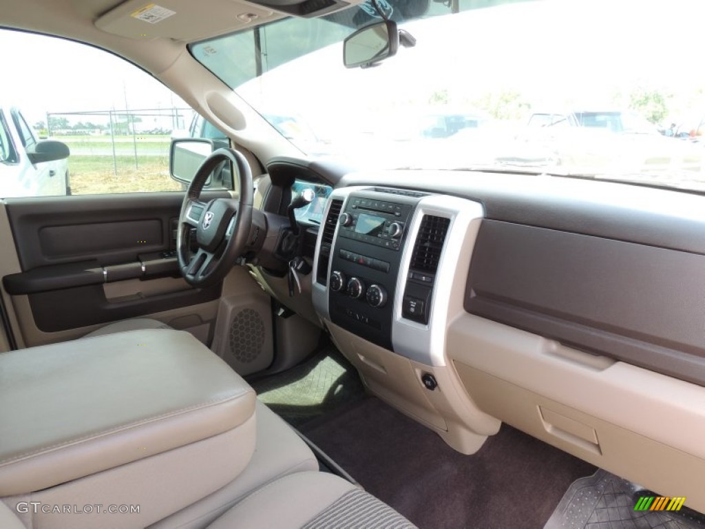 2011 Ram 1500 SLT Crew Cab - Bright White / Light Pebble Beige/Bark Brown photo #6