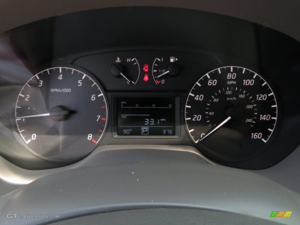 2013 Nissan Sentra S Gauges Photos