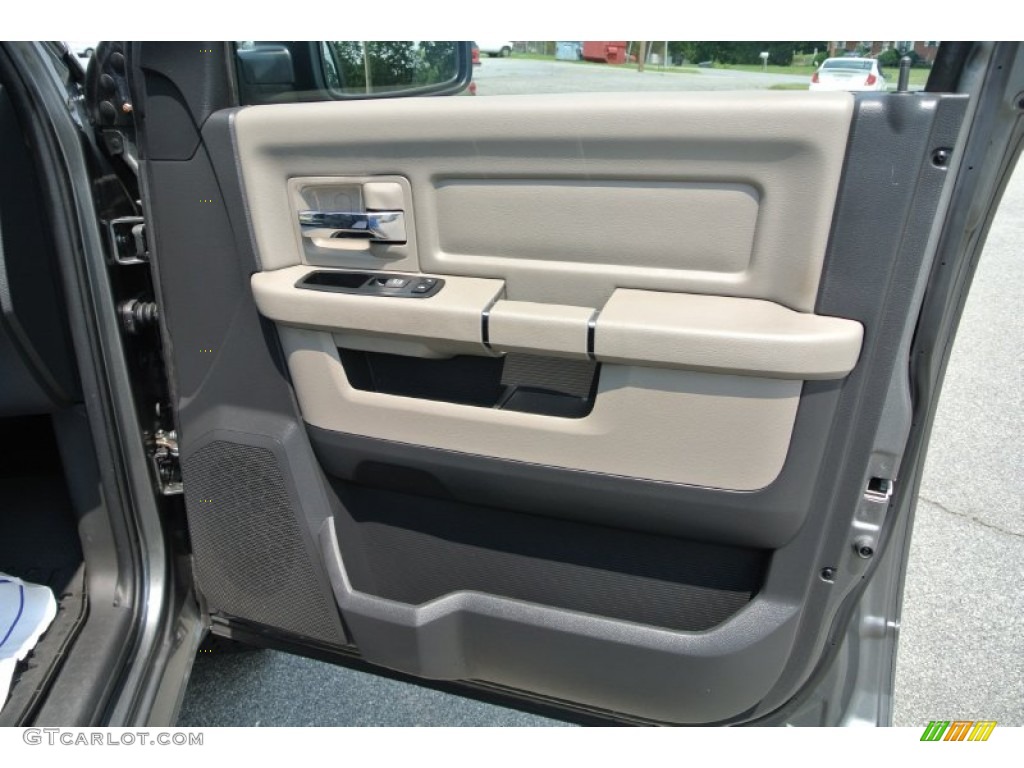 2012 Ram 1500 Outdoorsman Crew Cab 4x4 - Mineral Gray Metallic / Dark Slate Gray/Medium Graystone photo #16