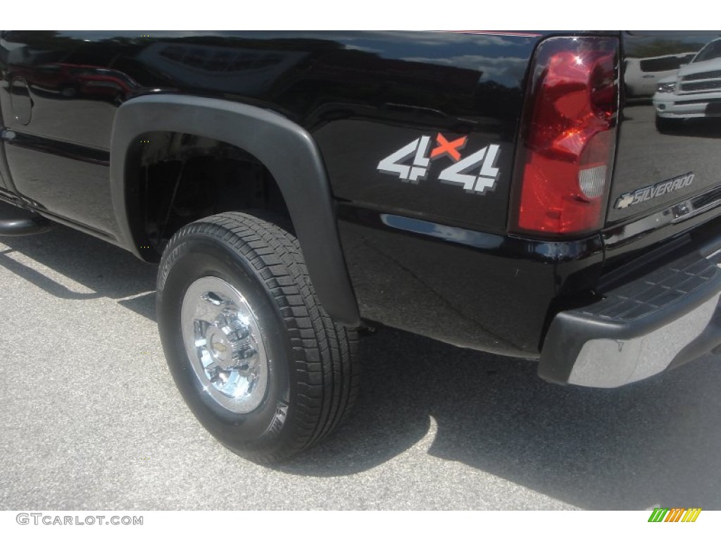 2005 Silverado 3500 LS Crew Cab 4x4 - Black / Dark Charcoal photo #10