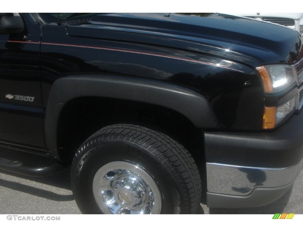 2005 Silverado 3500 LS Crew Cab 4x4 - Black / Dark Charcoal photo #34