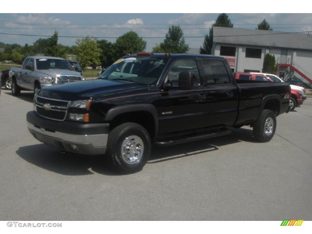 2005 Silverado 3500 LS Crew Cab 4x4 - Black / Dark Charcoal photo #62