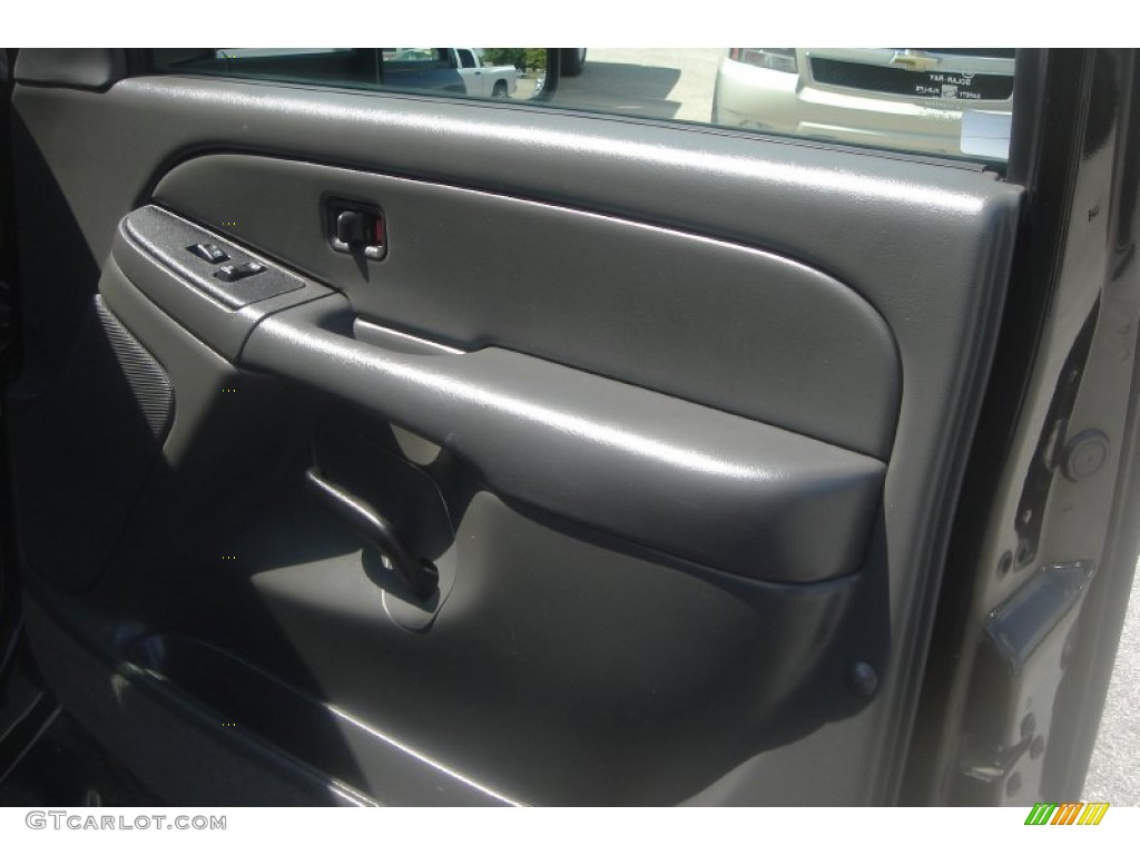 2005 Silverado 3500 LS Crew Cab 4x4 - Black / Dark Charcoal photo #83