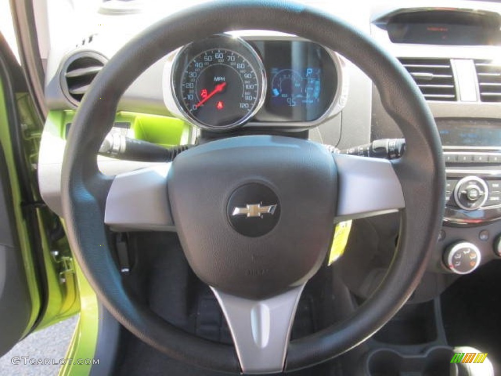 2014 Chevrolet Spark LS Silver/Green Steering Wheel Photo #84965645