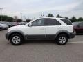 2005 Clear White Kia Sorento LX  photo #3