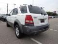 2005 Clear White Kia Sorento LX  photo #4