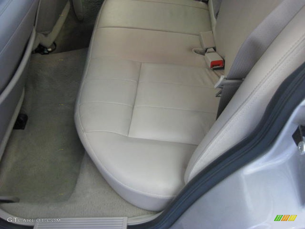 2006 Grand Marquis LS - Silver Birch Metallic / Medium Light Stone photo #11