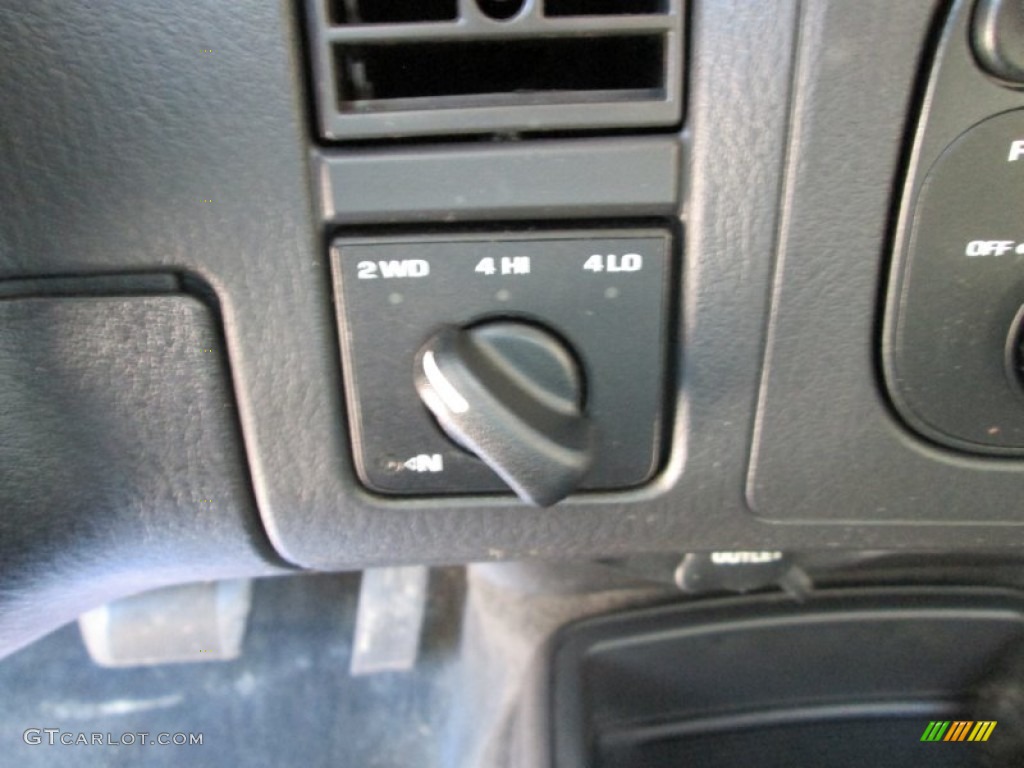 2003 Durango SLT 4x4 - Patriot Blue Pearlcoat / Dark Slate Gray photo #12