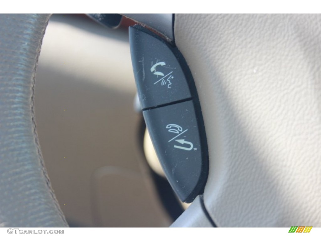 2009 RL 3.7 AWD Sedan - Alberta White Pearl / Parchment photo #28
