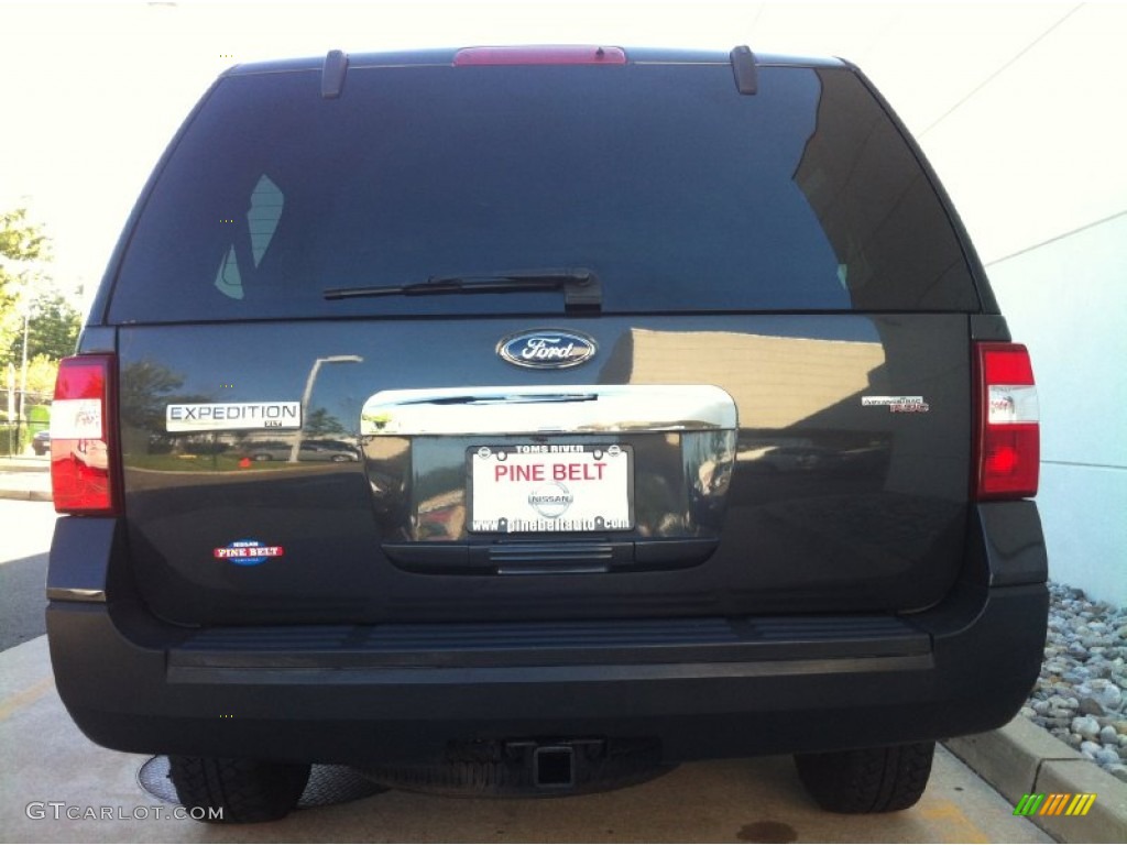 2007 Expedition XLT 4x4 - Carbon Metallic / Stone photo #6