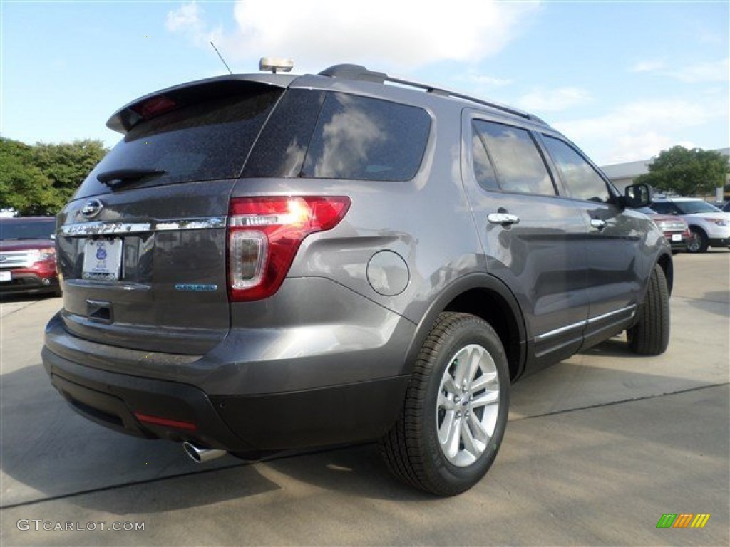 2014 Explorer XLT - Sterling Gray / Medium Light Stone photo #5