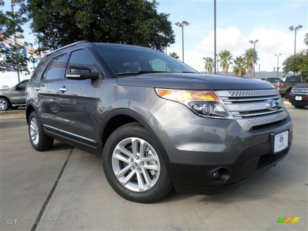 2014 Explorer XLT - Sterling Gray / Medium Light Stone photo #7