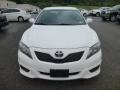 Super White - Camry SE Photo No. 2