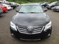 Black - Camry XLE Photo No. 2