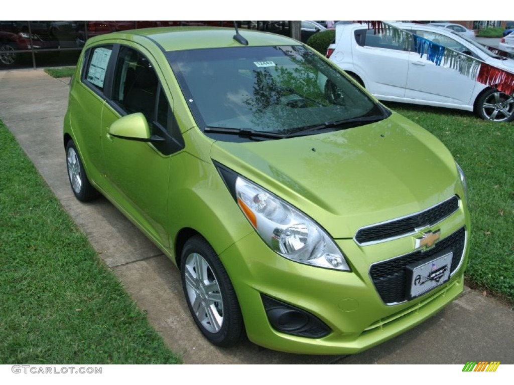 2014 Spark LT - Jalapeno / Silver/Green photo #1