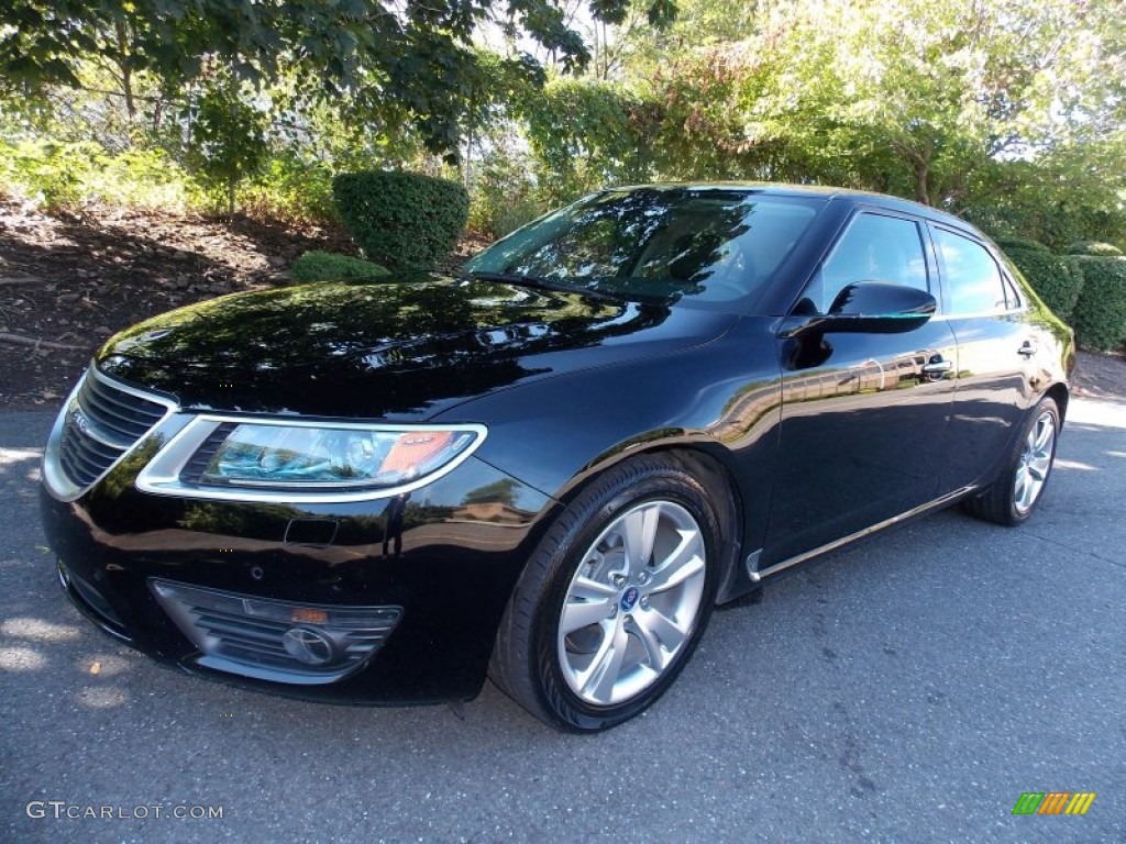 Black Saab 9-5