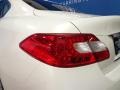 Moonlight White - M 37x AWD Sedan Photo No. 17