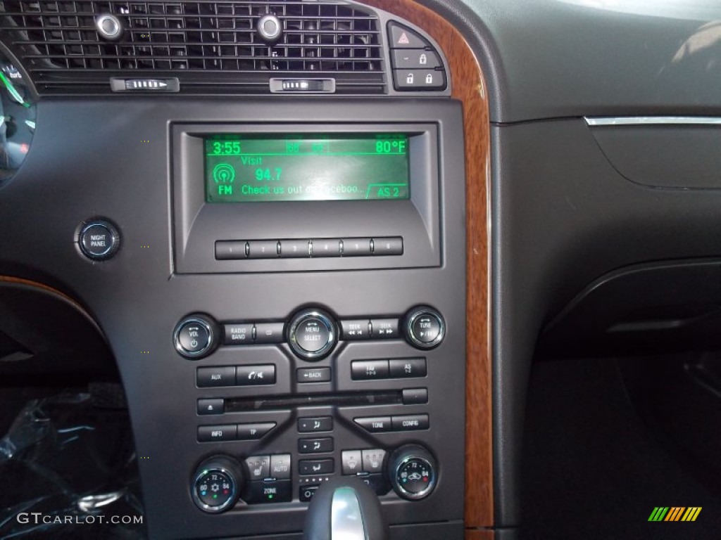 2011 Saab 9-5 Turbo4 Premium Sedan Controls Photo #84980548