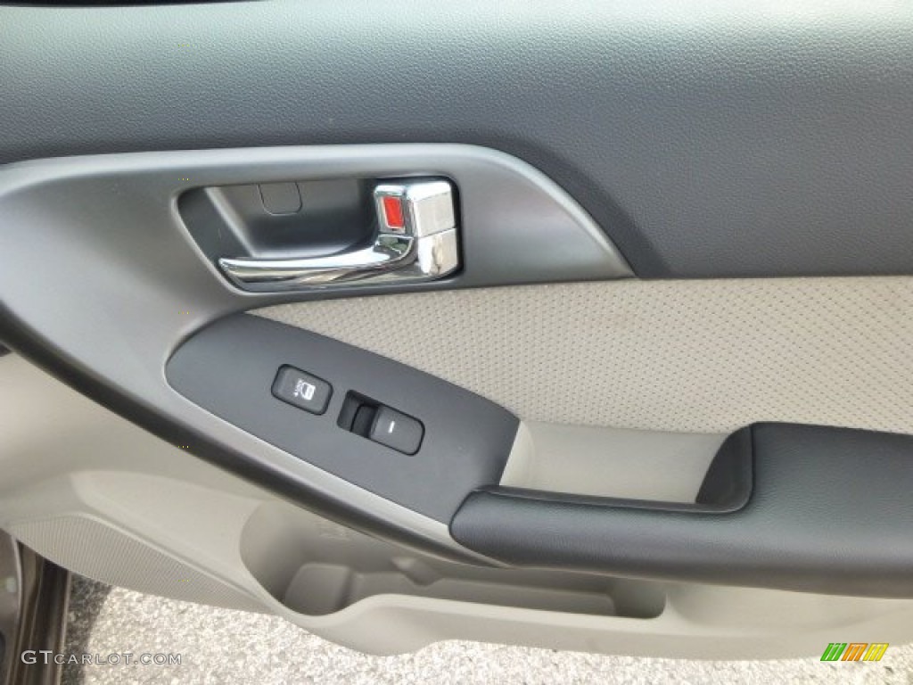 2013 Forte EX - Titanium / Stone photo #11
