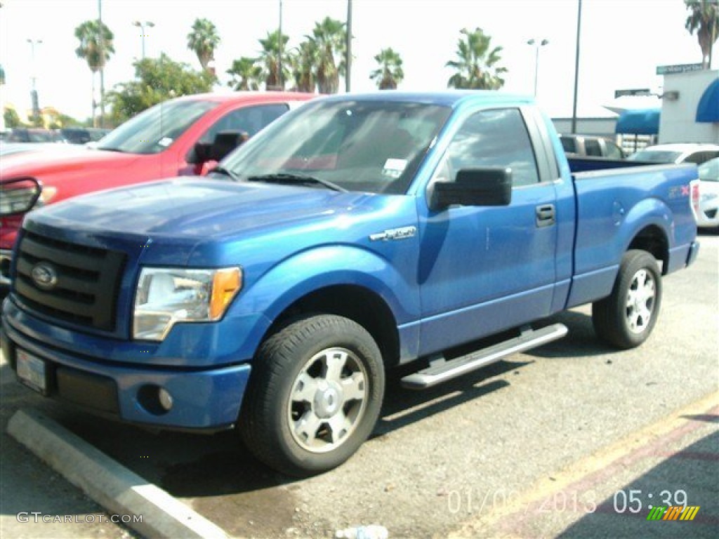 2010 F150 STX Regular Cab - Blue Flame Metallic / Medium Stone photo #2