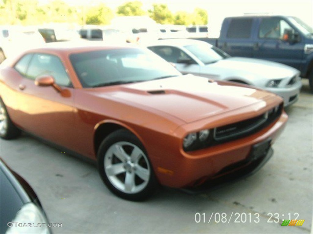 2011 Challenger SE - Toxic Orange Pearl / Dark Slate Gray photo #7