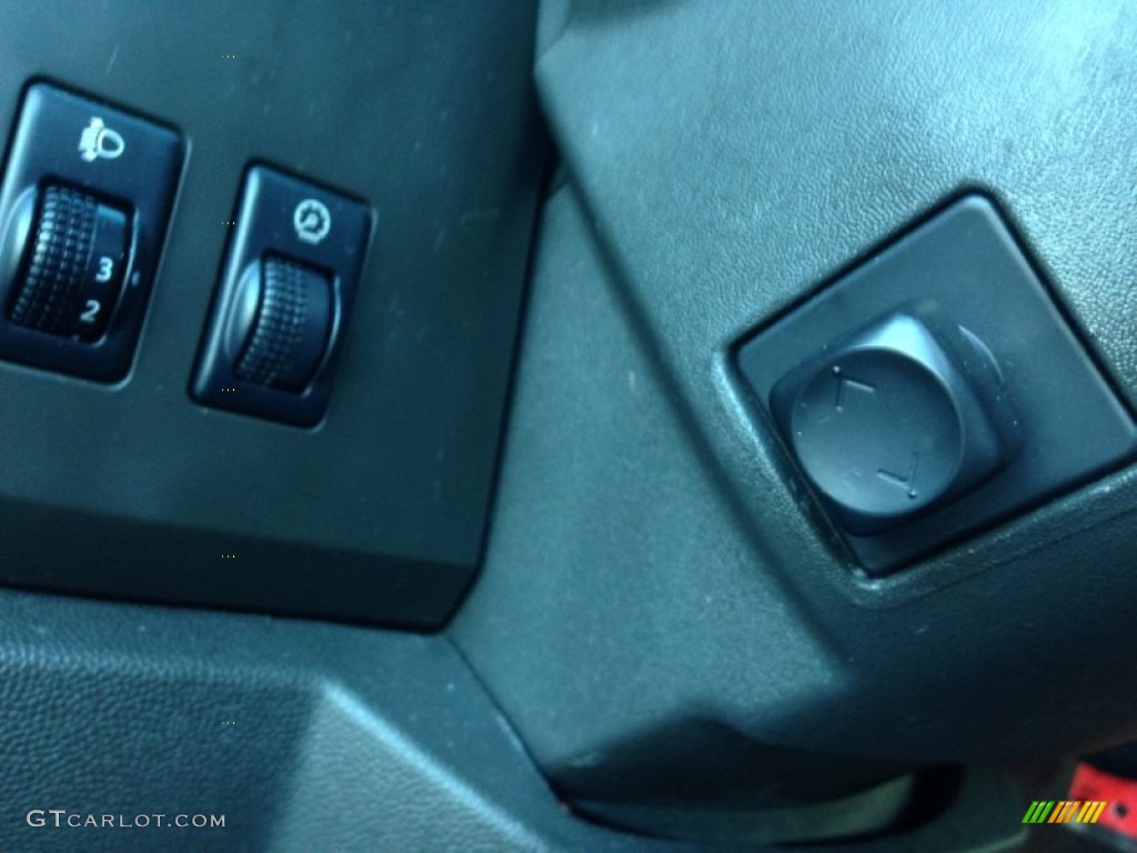 2006 QX 56 4WD - Silver Graphite / Graphite photo #17