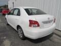 Super White - Yaris Sedan Photo No. 4