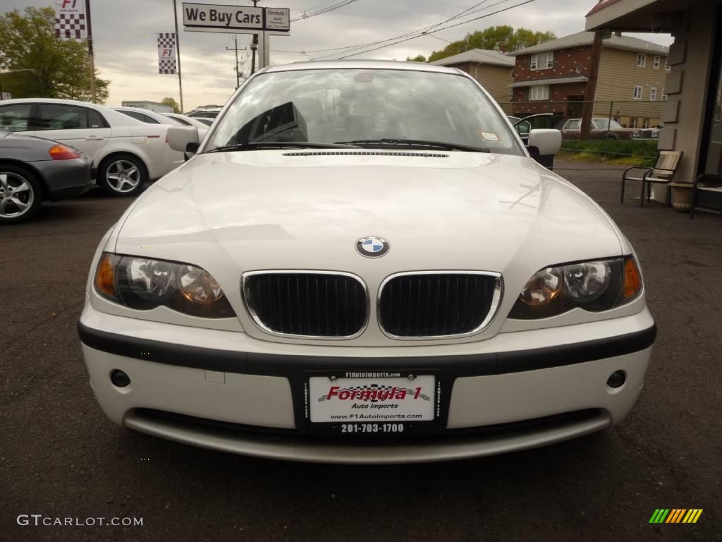 2004 3 Series 325i Sedan - Alpine White / Black photo #9