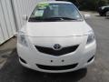 Super White - Yaris Sedan Photo No. 9