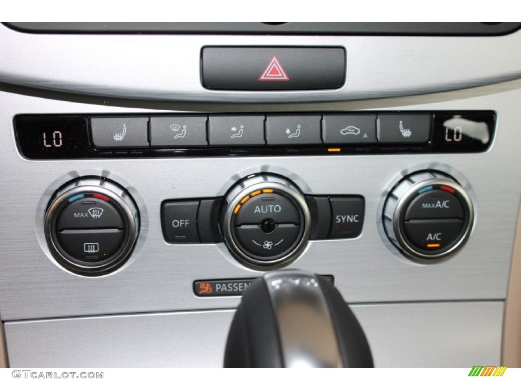 2014 Volkswagen CC Sport Controls Photo #84994388